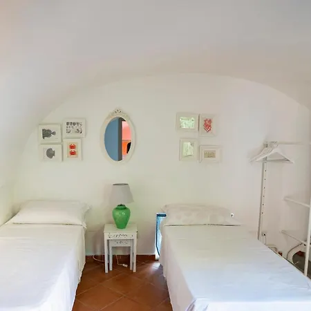 La Casa Del Comandante * Procida