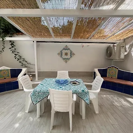 La Casa Del Comandante * Procida